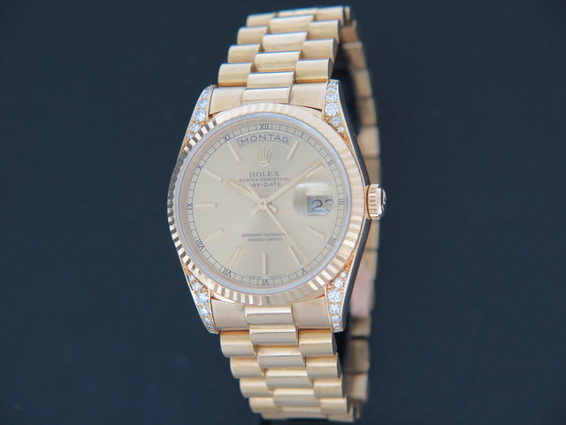Rolex Day-Date Yellow Gold Diamond Lugs Full Set