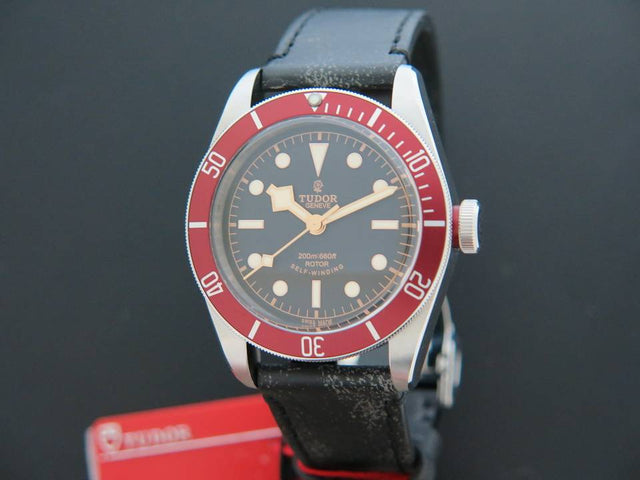Tudor Heritage Black Bay