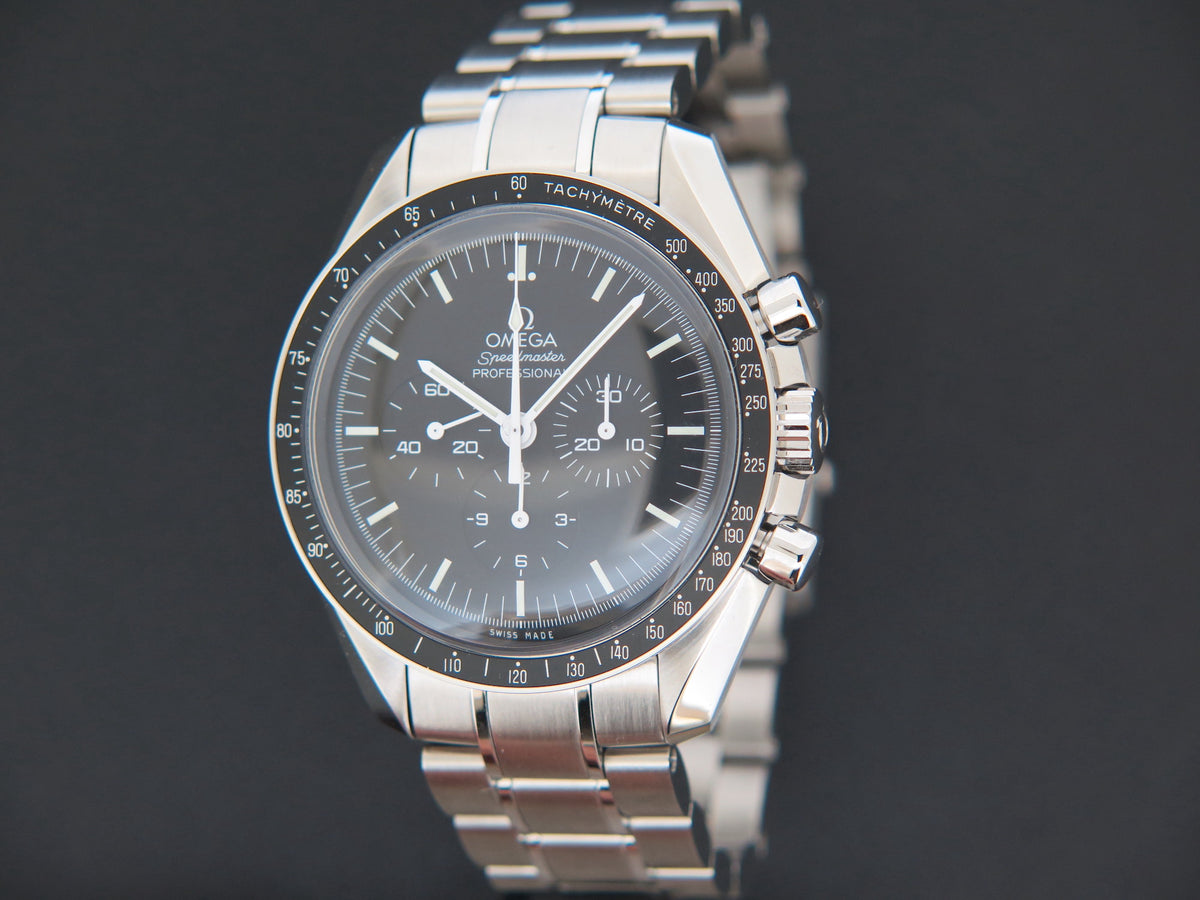 Omega Speedmaster Professional Moonwatch NEW 31130423001005   (1)