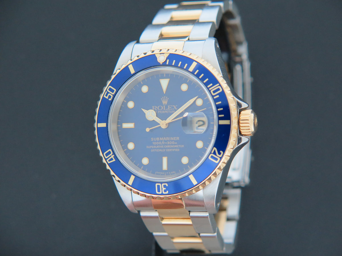 Rolex Submariner Date Gold/Steel Blue Dial 16613 (1)