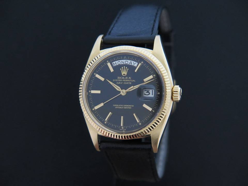 Rolex Oyster Perpetual Day-Date "Gilt Dial" (1)