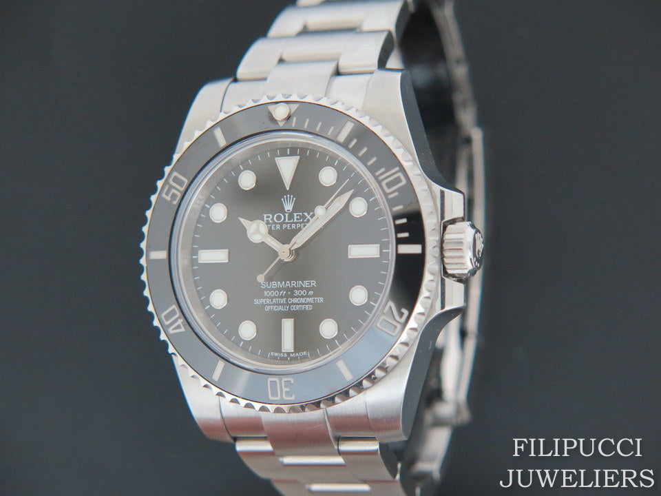 Rolex Submariner No Date 114060 (1)