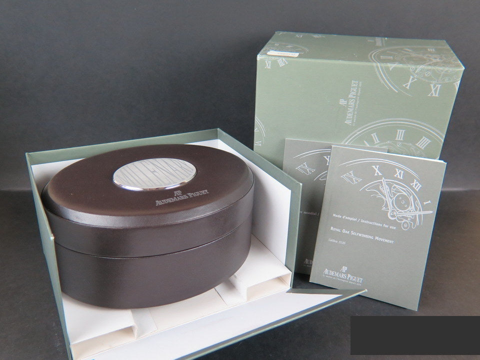 Audemars Piguet Millenary Box and Booklet (1)