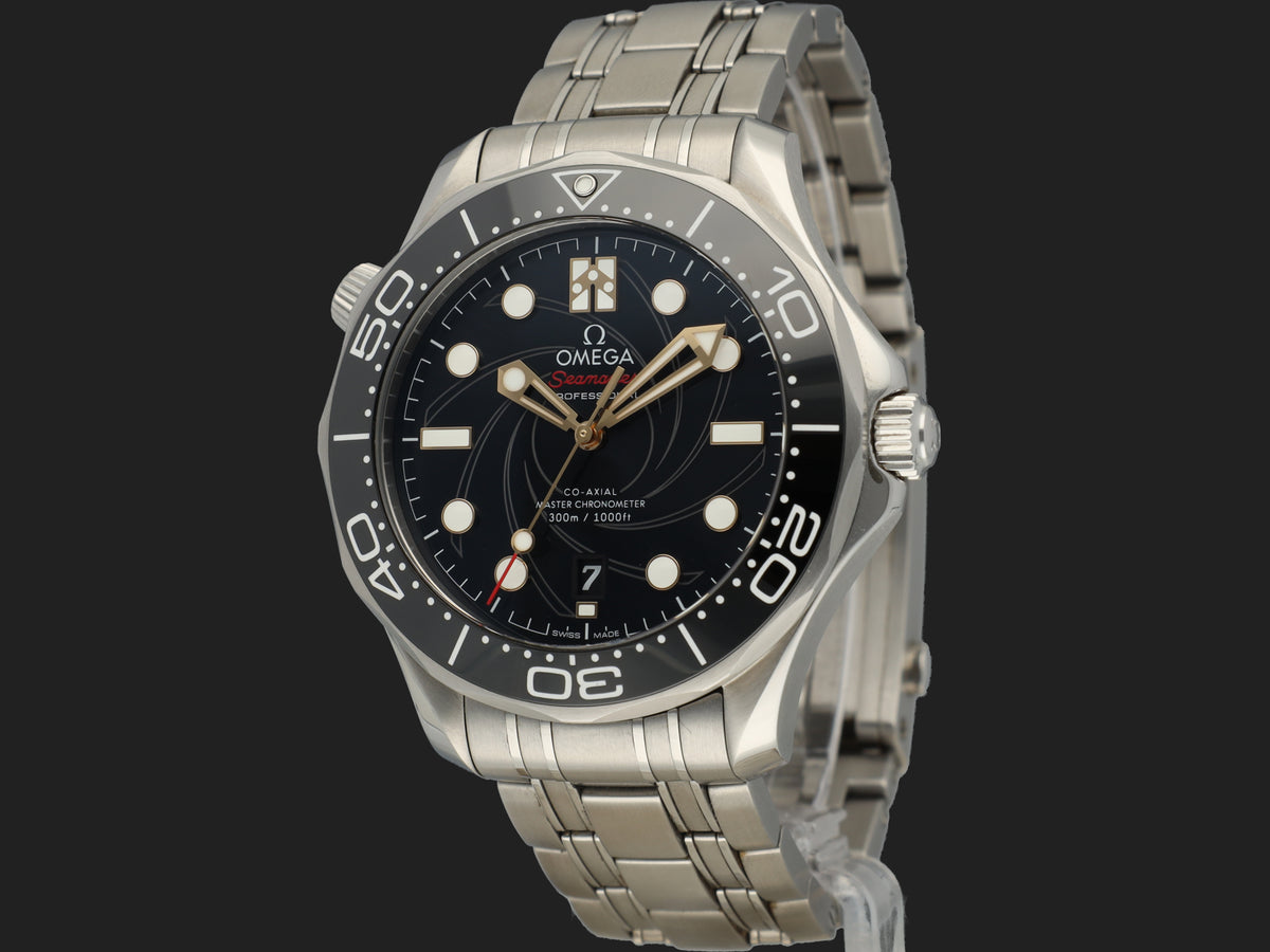Omega Seamaster Diver 300M "James Bond" Limited 210.22.42.20.01.004 (1)