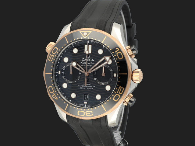 Omega Seamaster Diver 300M Chronograph SednaGold/Steel NEW