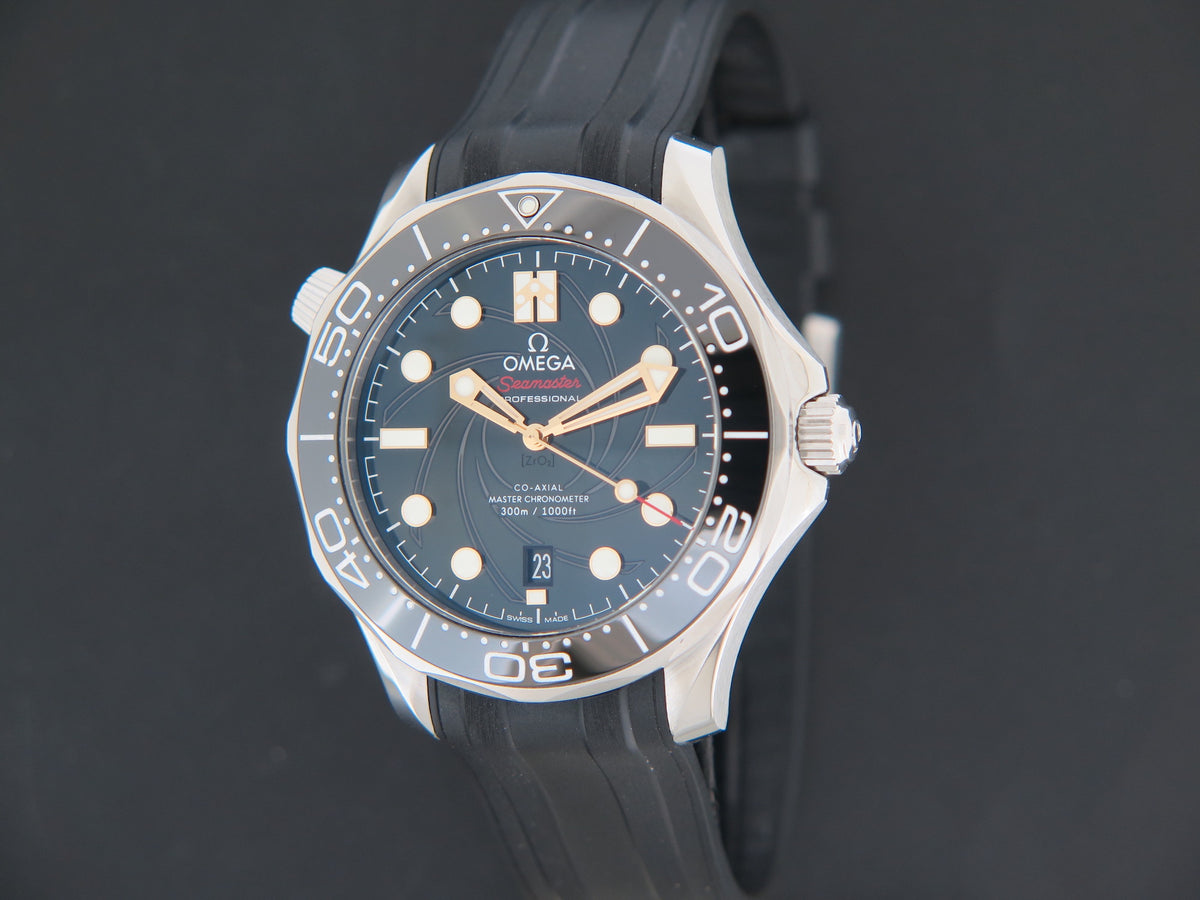 Omega Seamaster Diver 300M "James Bond" Limited 210.22.42.20.01.004 (1)