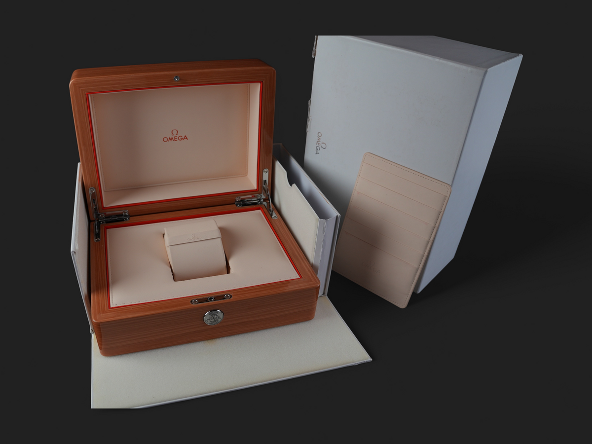 Omega Box Set         (1)