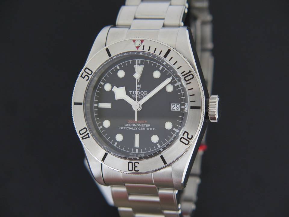 Tudor Heritage Black Bay Steel NEW (1)