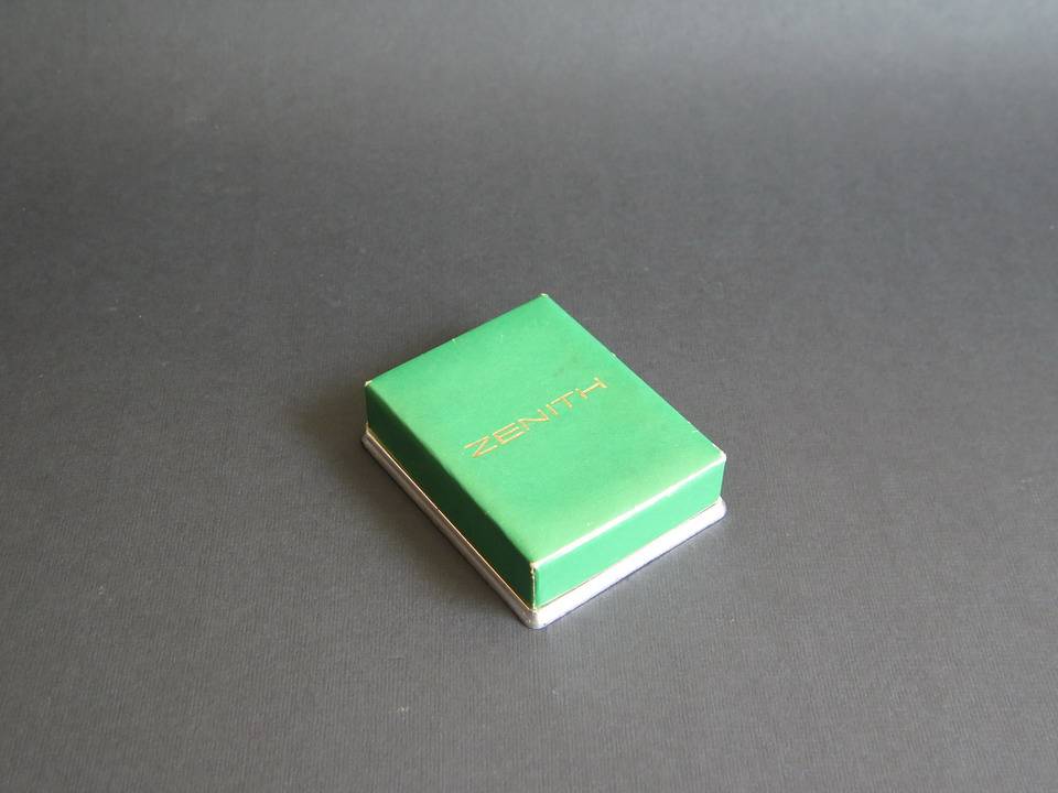 Zenith Vintage Box (1)