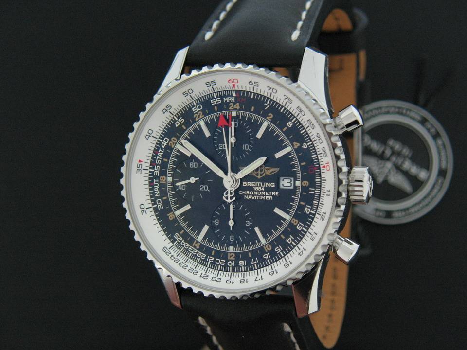 Breitling Navitimer World (1)