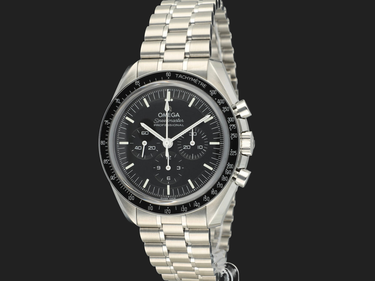 Omega Speedmaster Professional Moonwatch Co-Axial Sapphire 31030425001002 NEW 310.30.42.50.01.002