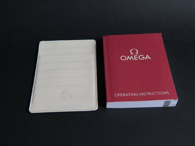 Omega Operating Instructions Booklet + Creditcard Holder