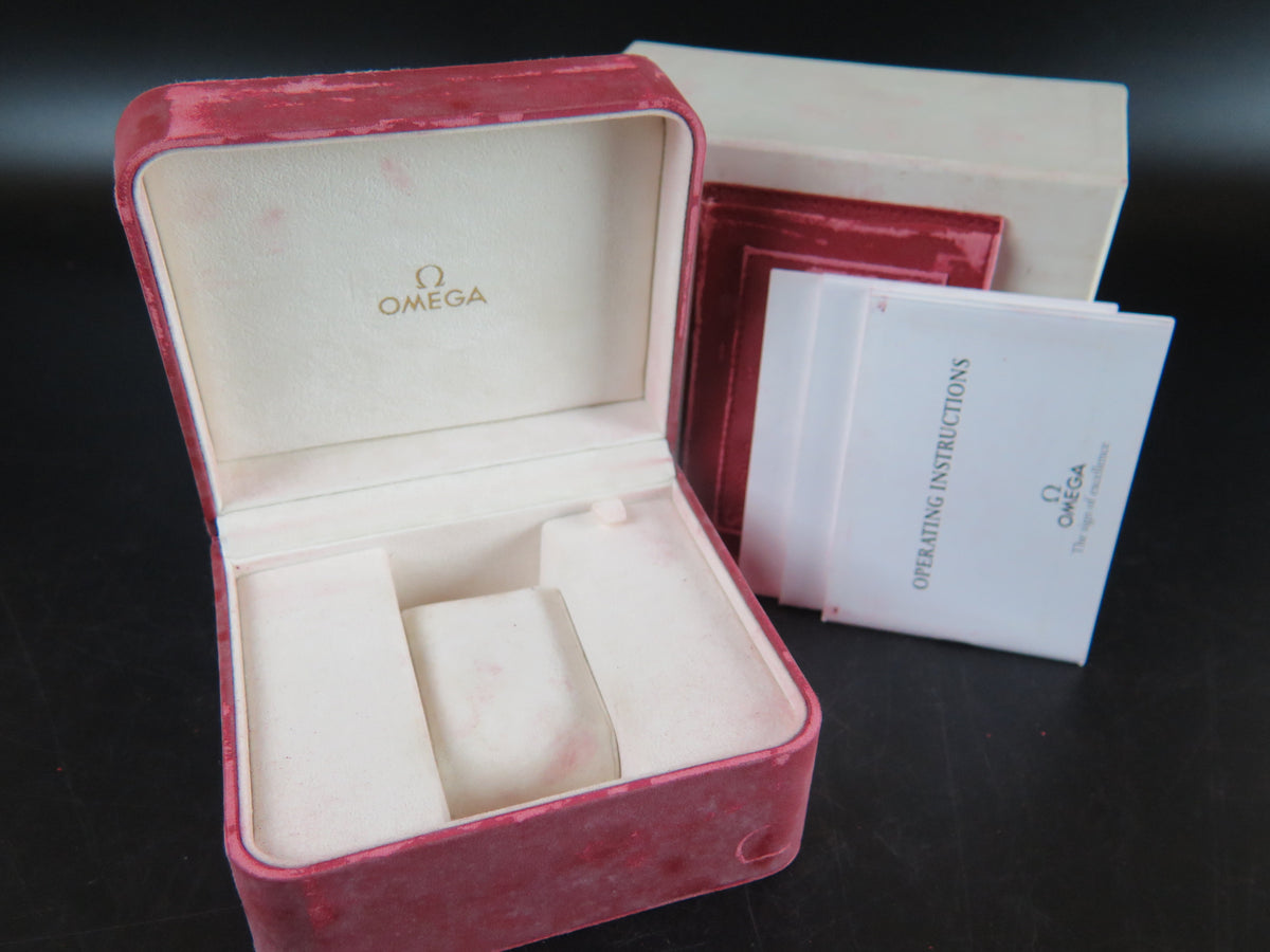 Omega Box with booklets (1)