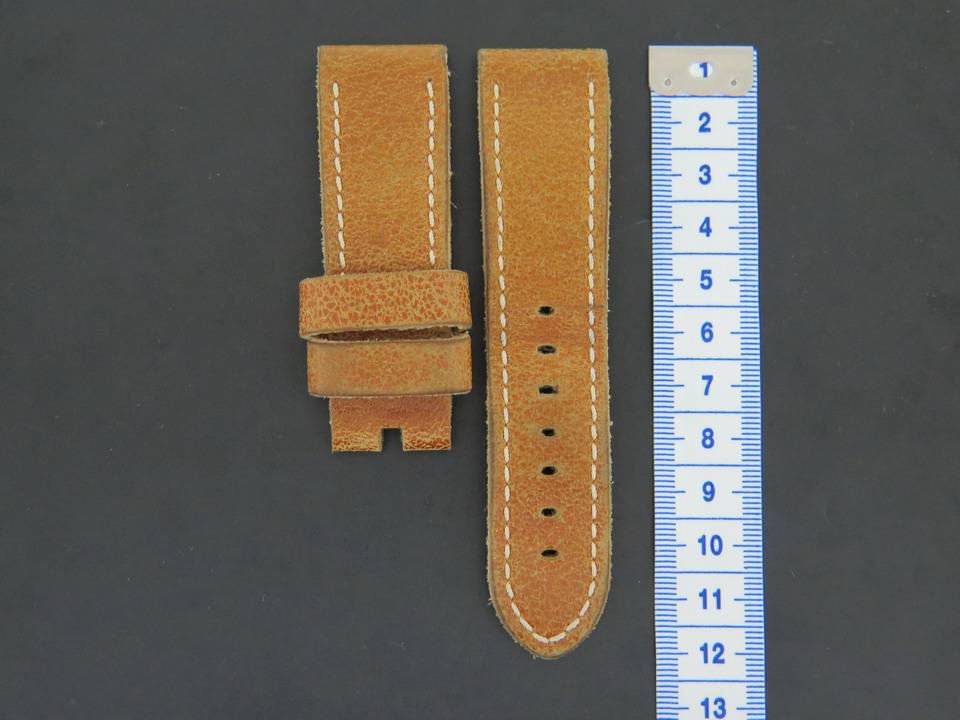 Panerai Calfskin Leather Strap 24 MM  (1)
