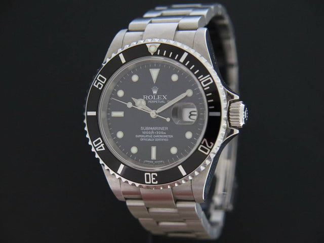 Rolex Oyster Perpetual Submariner Date
