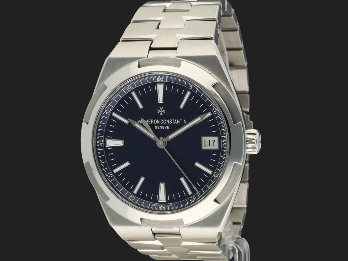 Vacheron Constantin Overseas Self-Winding Blue Dial 4500V (1)