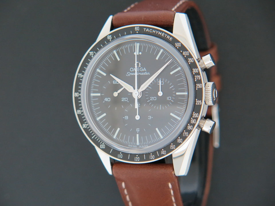 Omega Speedmaster First Omega In Space 31132403001001 (1)