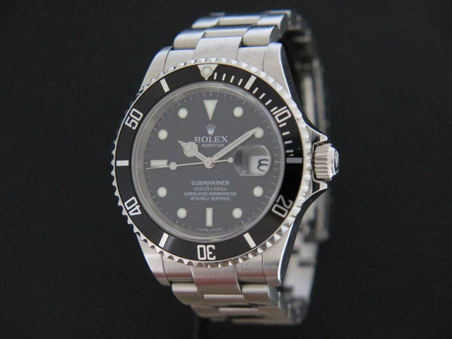 Rolex Oyster Perpetual Submariner Date