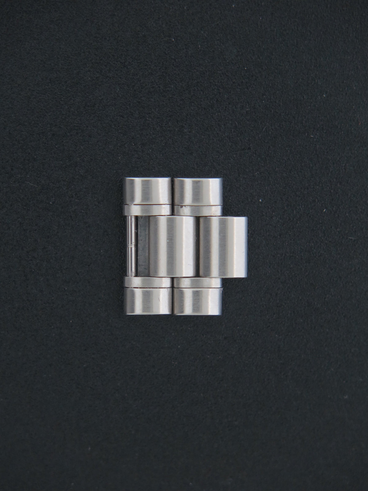 Omega 15,8MM Steel Links for Speedmaster (1)