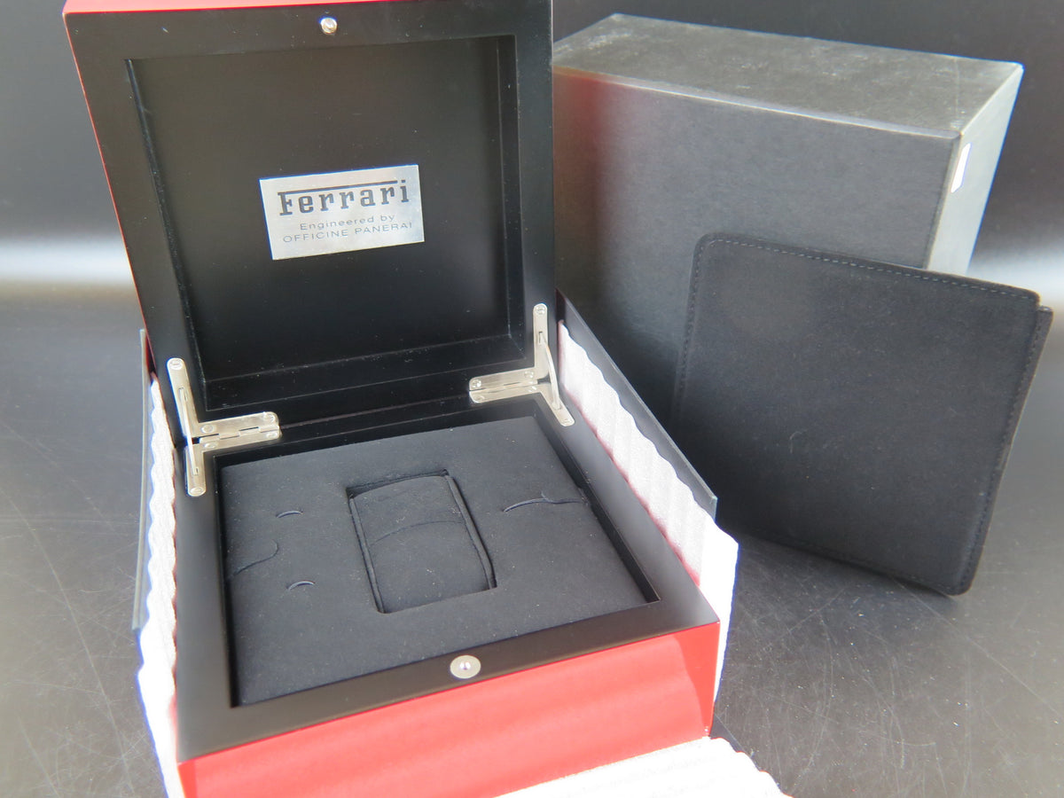 Panerai Ferrari Box Set (1)