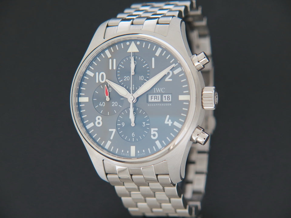 IWC Pilot's Chrono Spitfire IW377719 NEW A17314101B1X1 (1)