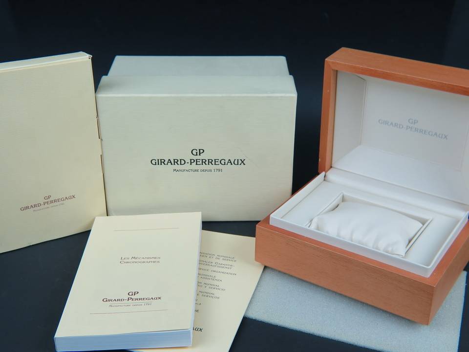 Girard-Perregaux Box (1)