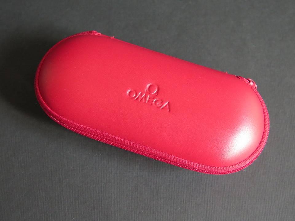 Omega Travel Box (1)