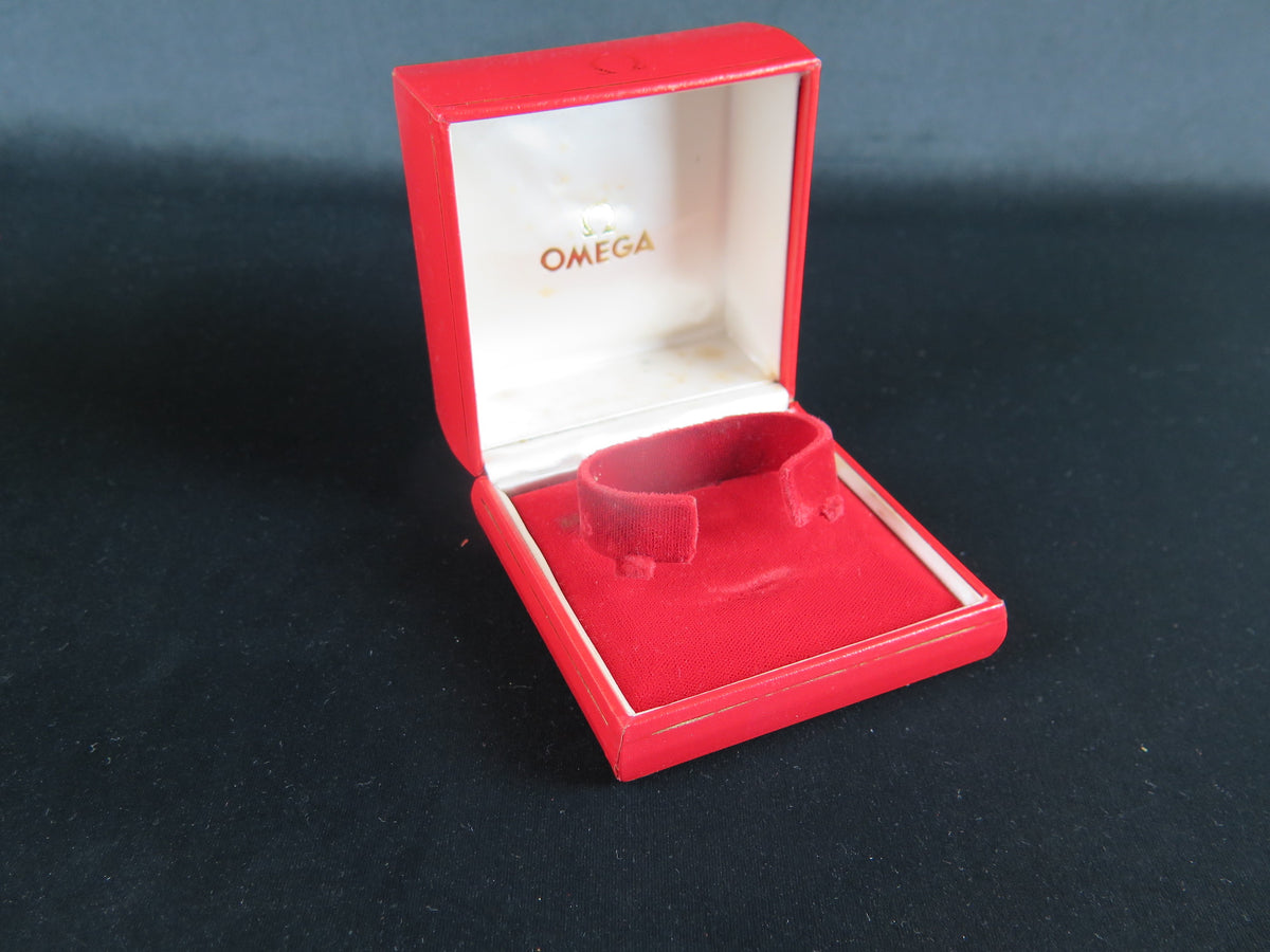 Omega Vintage Box        (1)