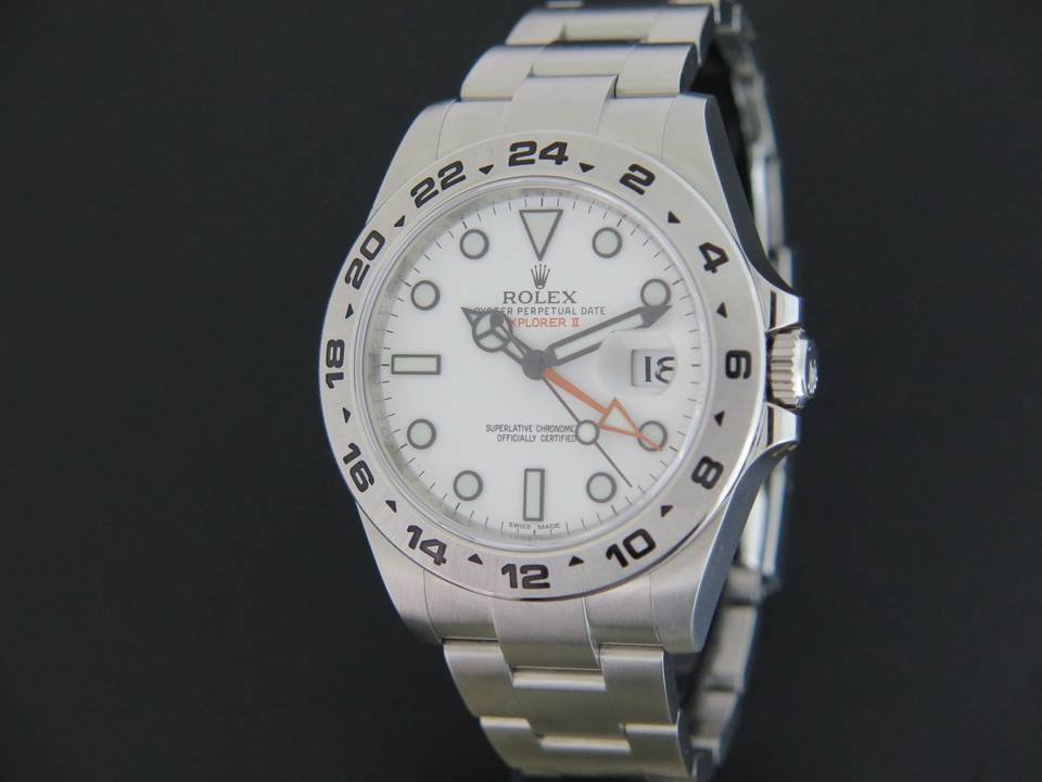 Rolex Explorer II 216570  (1)