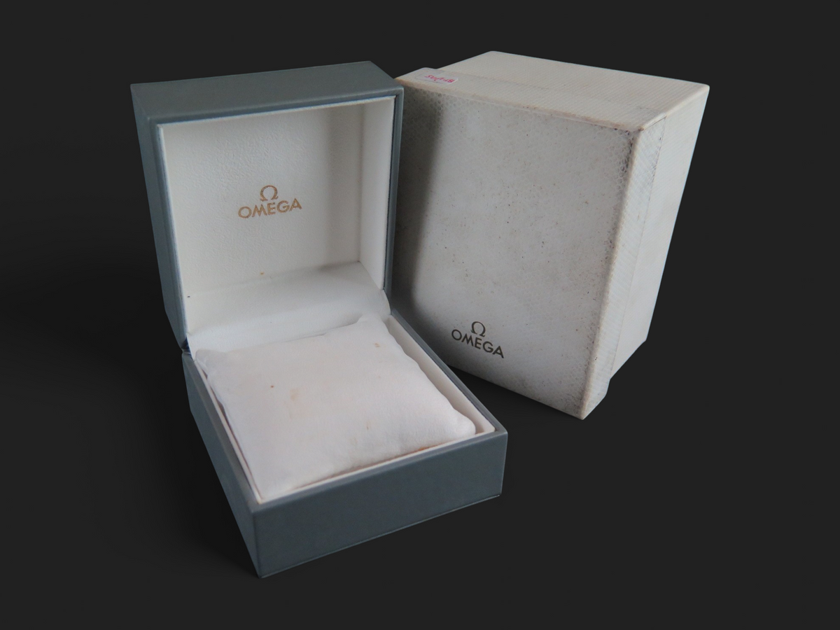 Omega Vintage Box Set      (1)