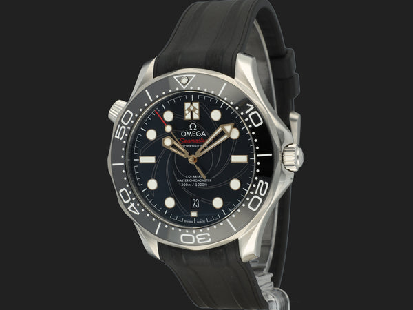 Omega Seamaster Diver 300M James Bond Limited