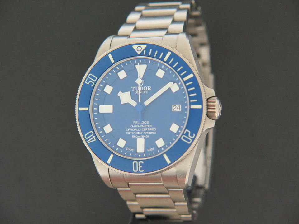 Tudor Pelagos Blue Dial 25600TB (1)