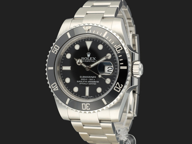 Rolex Submariner Date