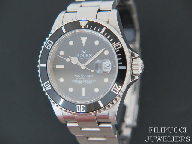 Rolex Submariner Date V-serial REHAUT
