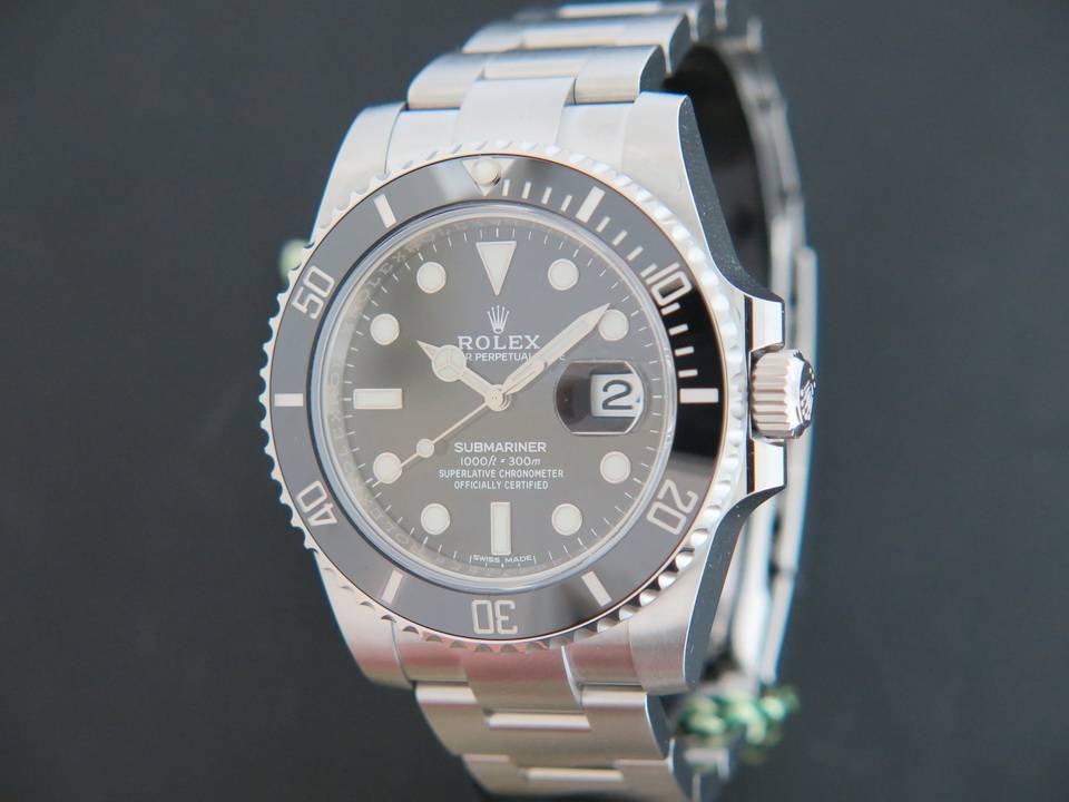 Rolex Submariner Date NEW 116610LN     (1)