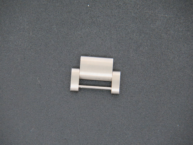Tudor Titanium 18 MM Link