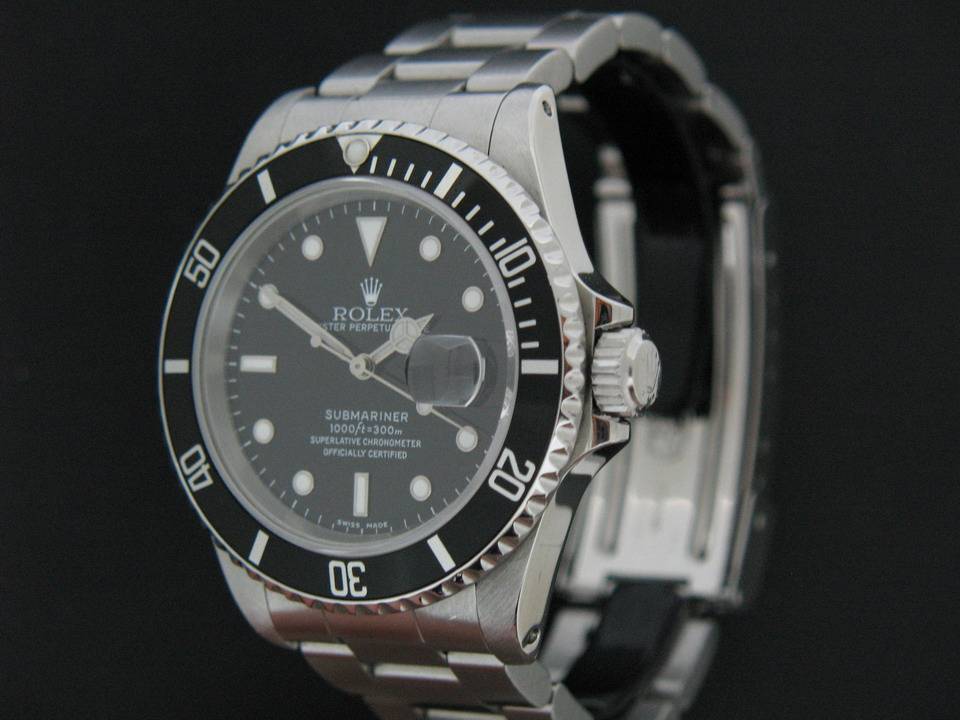 Rolex Oyster Perpetual Submariner Date (1)