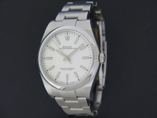 Rolex Oyster Perpetual 39 White Dial