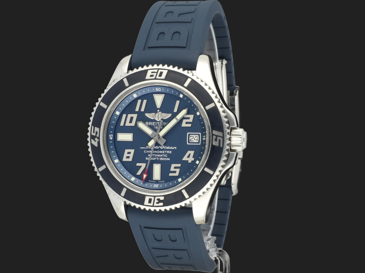 Breitling SuperOcean Automatic 42 Blue Dial A17364 (1)