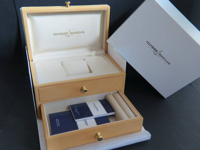 Ulysse Nardin Box