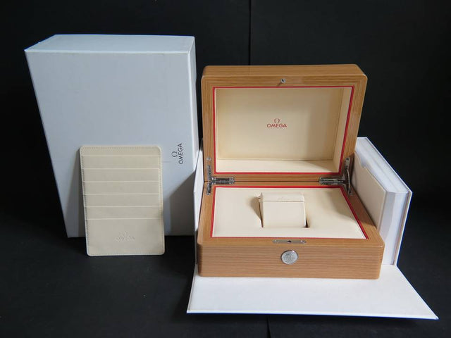 Omega Box
