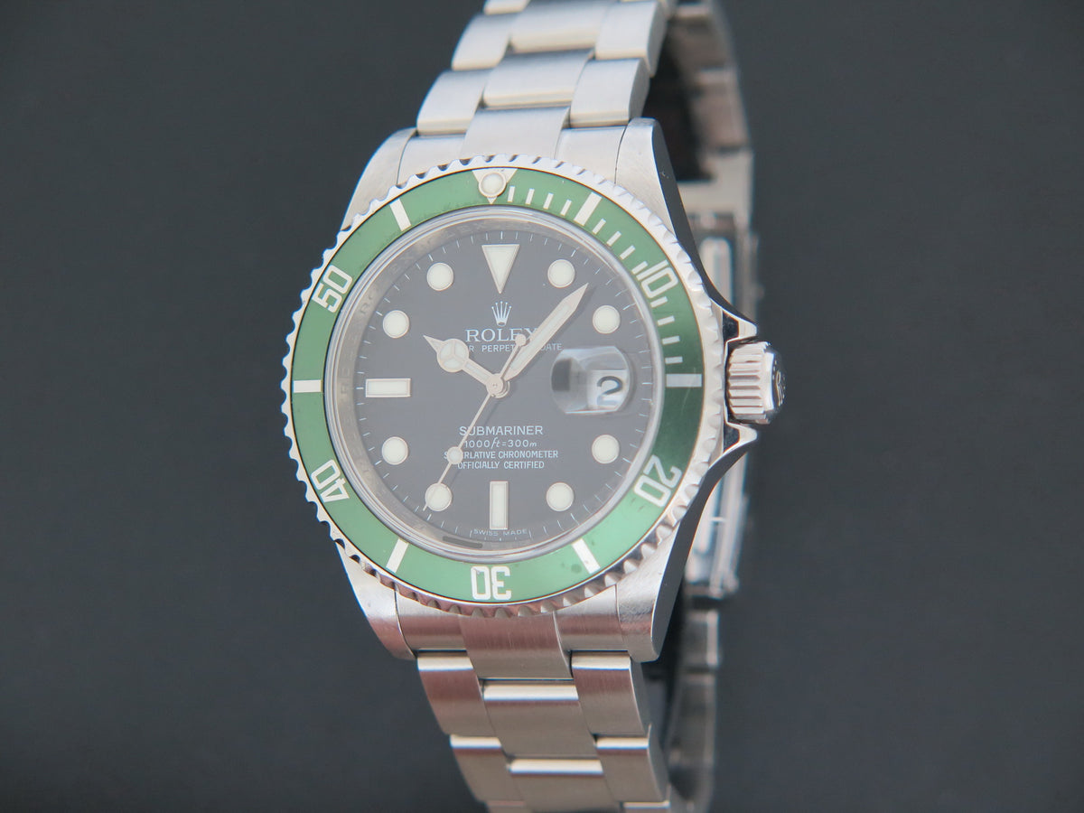 Rolex Submariner Date 16610LV M-Serial Rehaut (1)