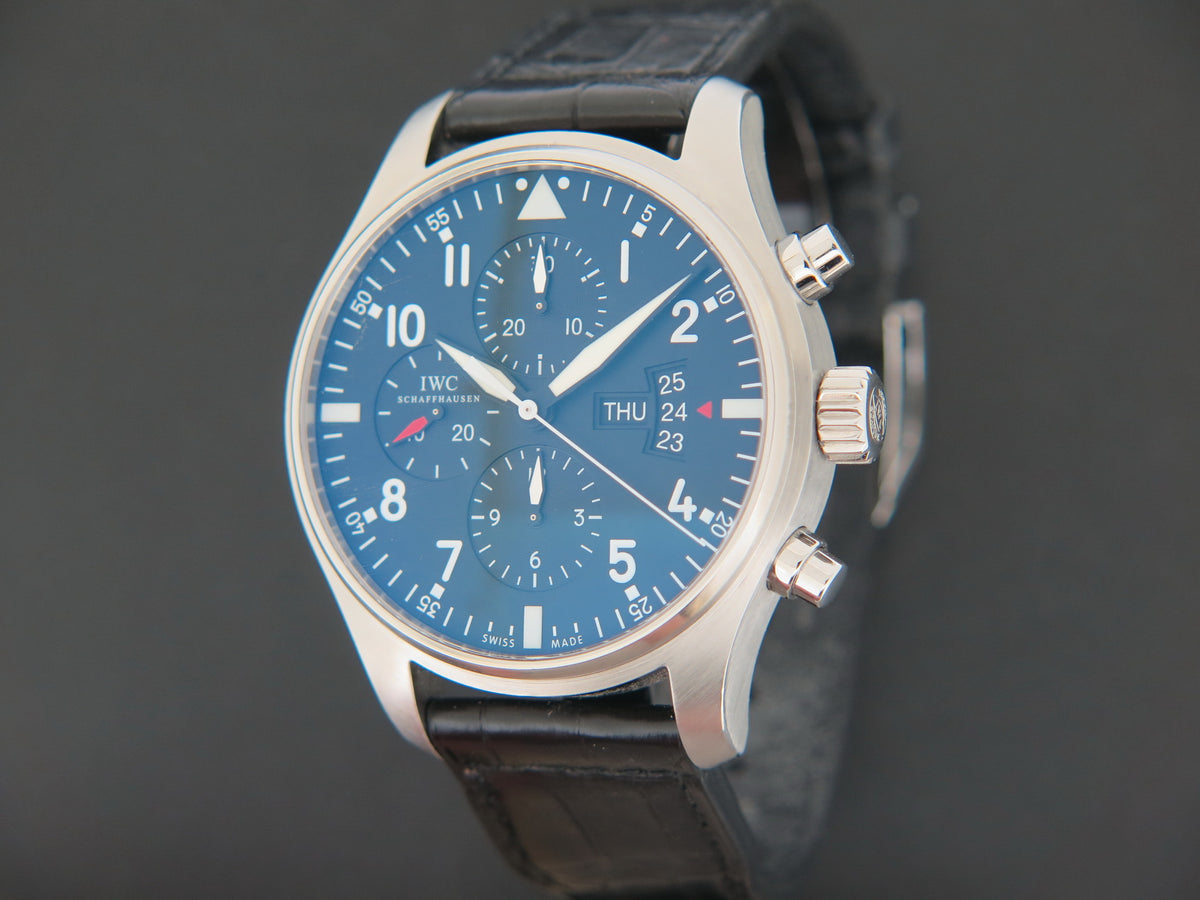 IWC Pilot's Watch Chronograph IW377701 (1)