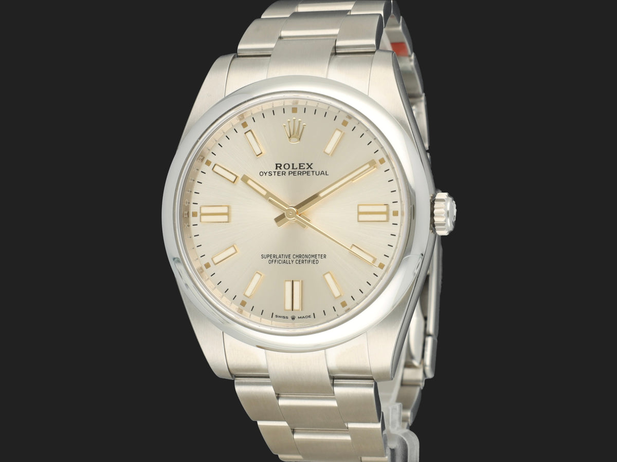 Rolex Oyster Perpetual 41 Silver Dial 124300 NEW FULL STICKERS (1)