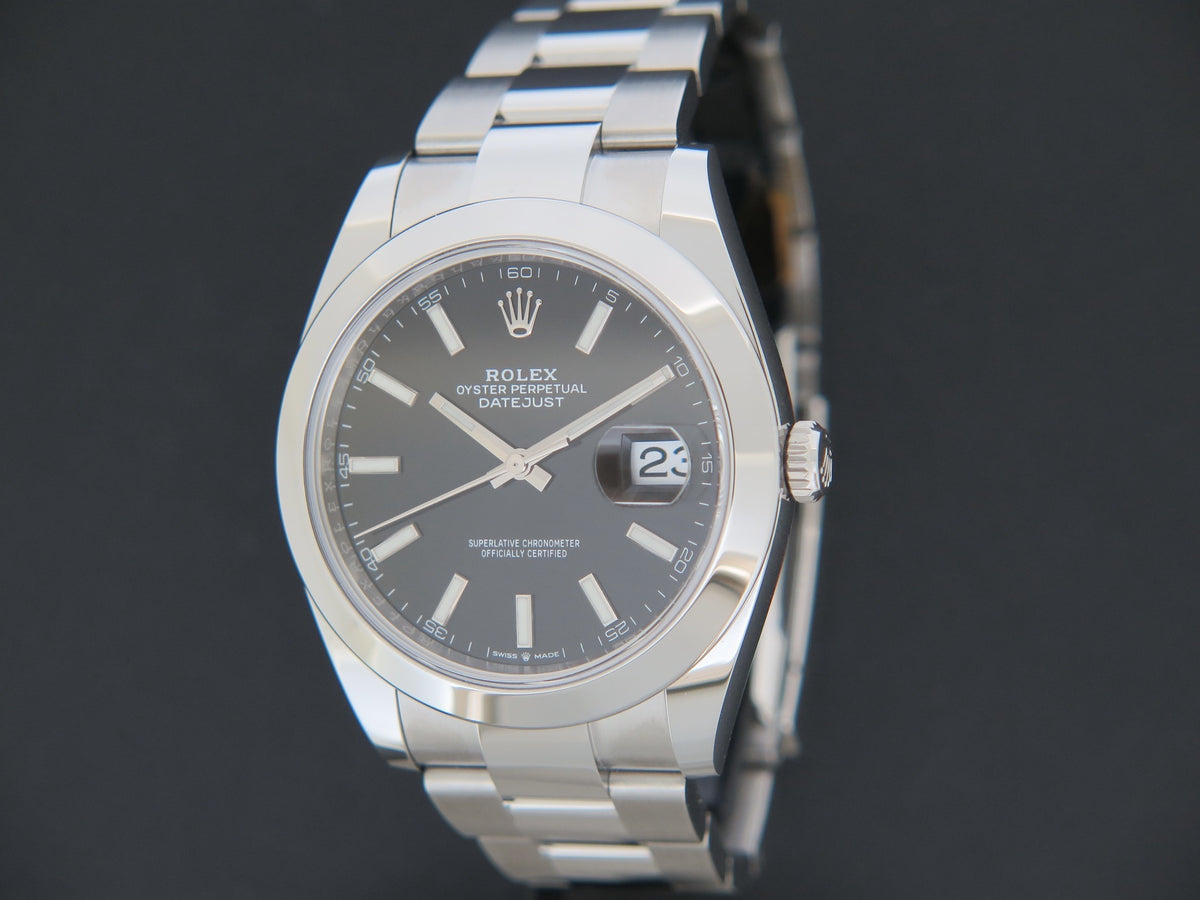Rolex Datejust 41 Black Dial 126300 NEW (1)
