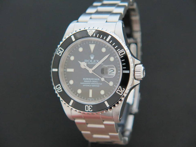 Rolex Oyster Perpetual Submariner Date
