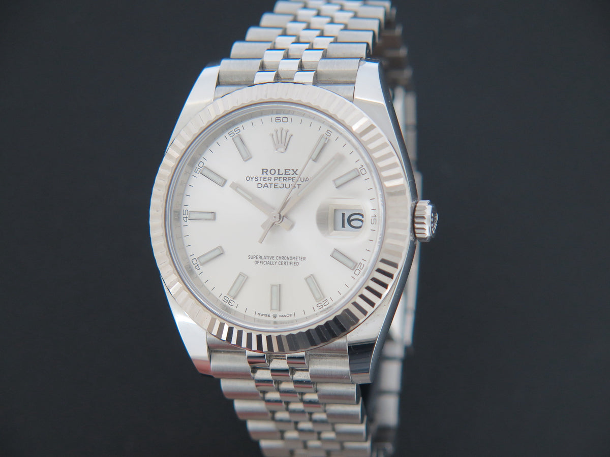 Rolex Datejust 41 Silver Dial 126334 (1)