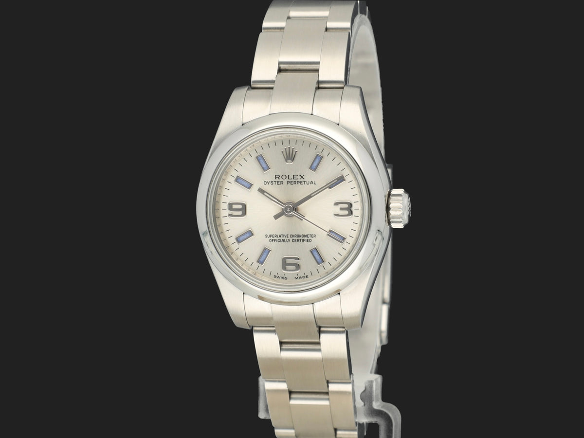 Rolex Oyster Perpetual 26 Silver Dial 176200  (1)