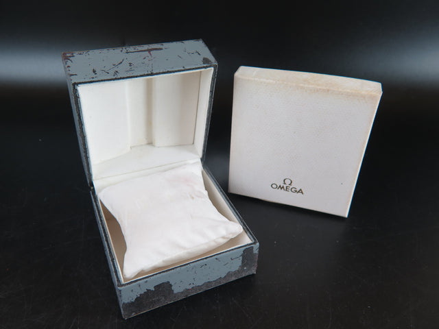 Omega Box