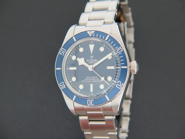 Tudor Heritage Black Bay Blue 58